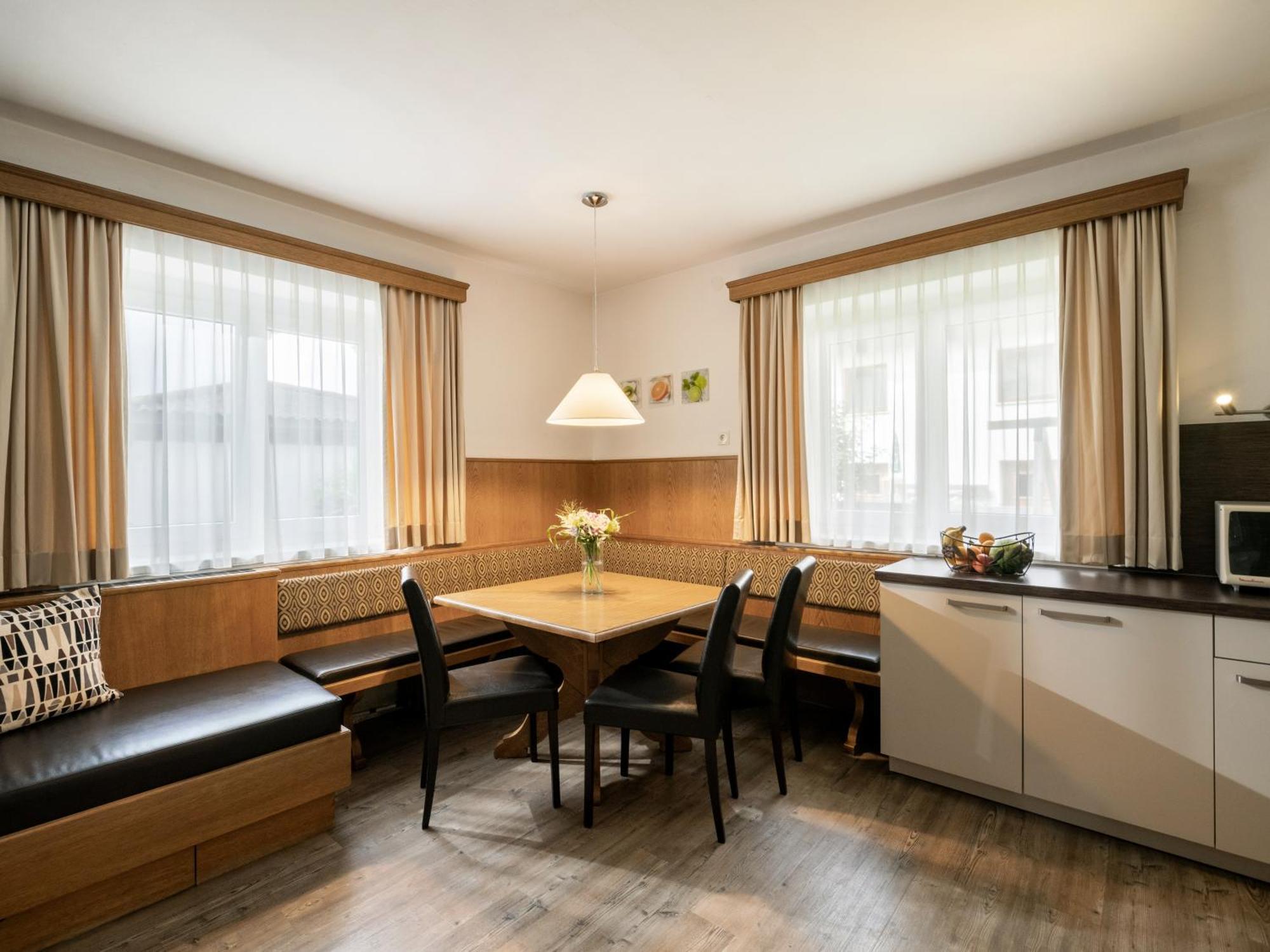 Apartment Pungg Fugen Bagian luar foto